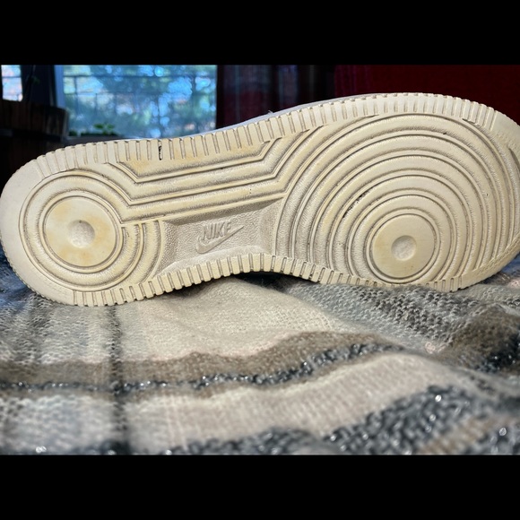 Nike Air Force 1 - Picture 5 of 5